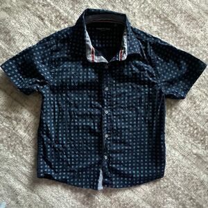 Kenneth Cole Size 5 Blue Button up boys shirt